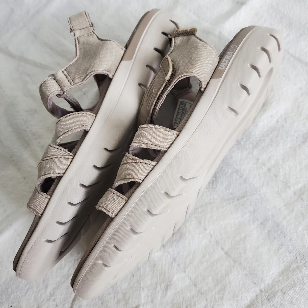 Sketchers on the go sandals with goga mat soles sz:7 - Picture 7 of 11